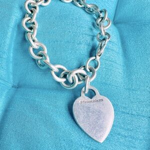 Tiffany & Co. Return to Tiffany’s Heart Bracelet Sterling Silver Authentic